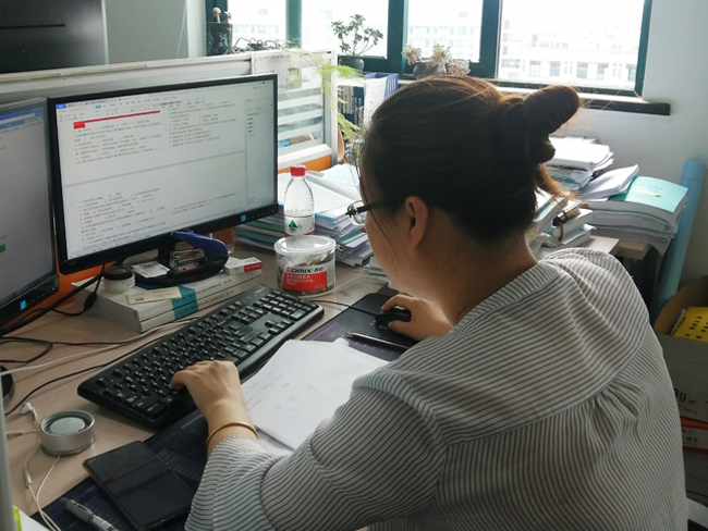 以考促學(xué)、以學(xué)促廉